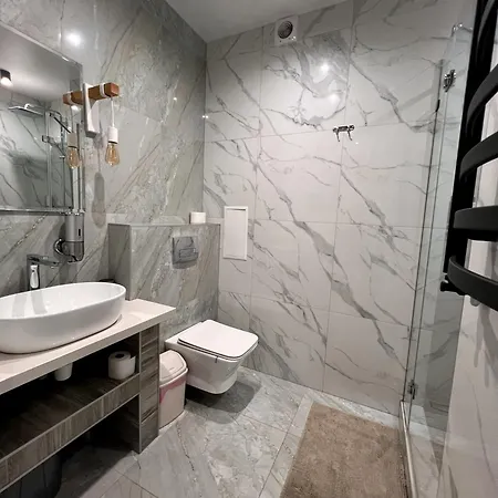 Apatrment In Khmelnytsky Street Natasha *