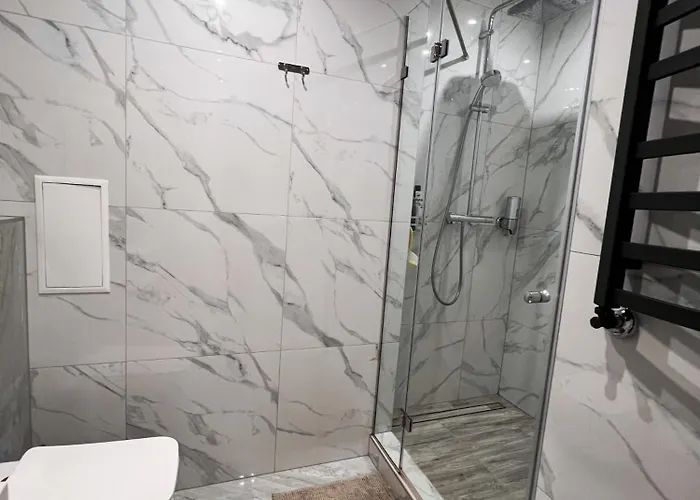 Apartamento Apatrment In Khmelnytsky Street Natasha Leópolis